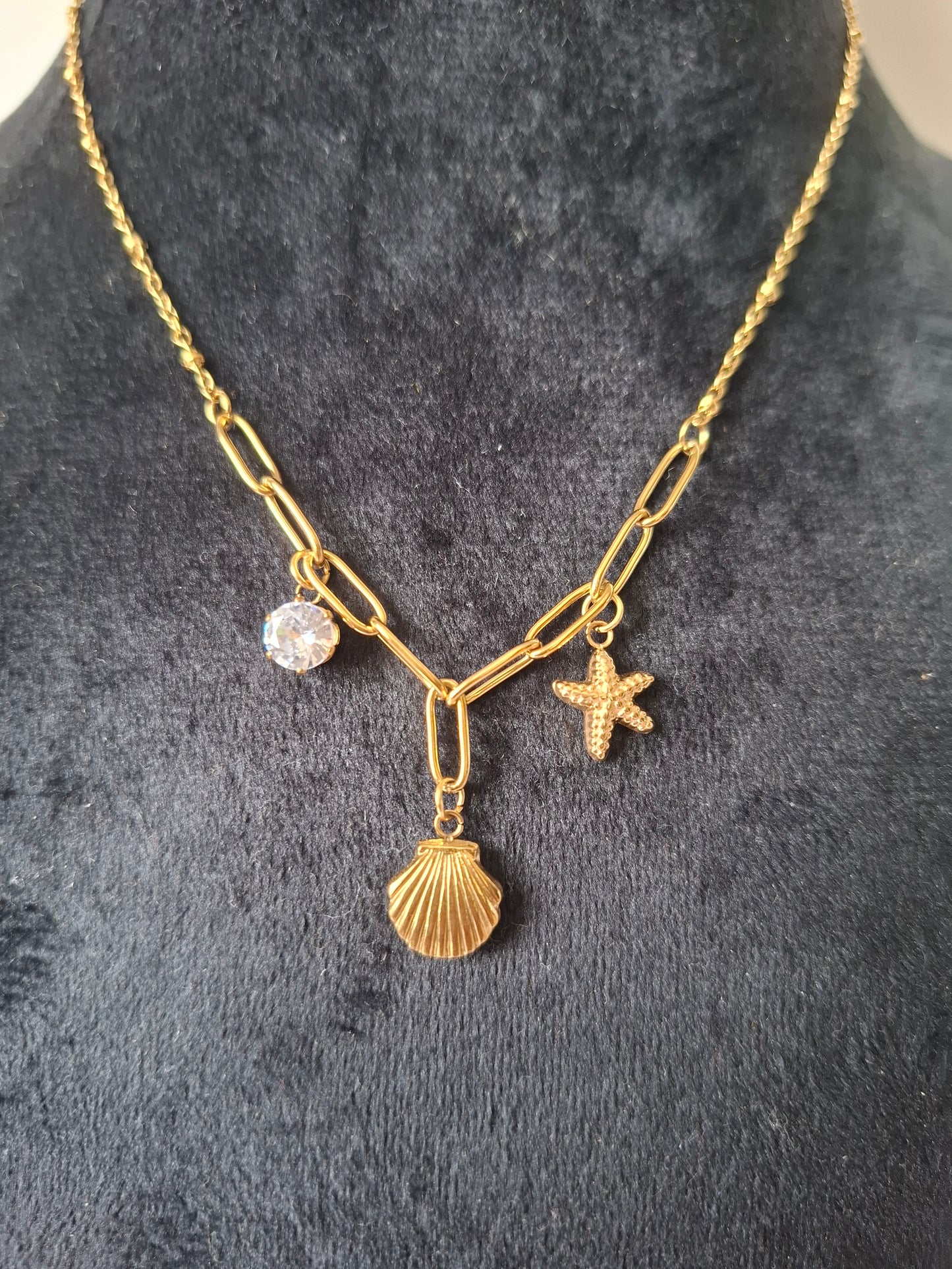 Starfish-Clam Charm Necklace