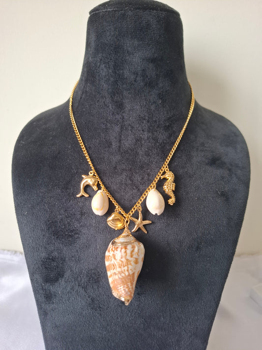 Shankh Charm Necklace
