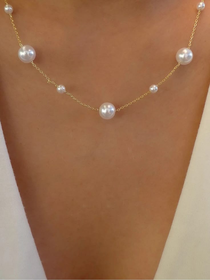 Pure Pearl Necklace